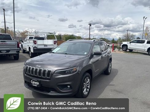 Used 2019 Jeep Cherokee Latitude Plus w/ Comfort/Convenience Group image 1