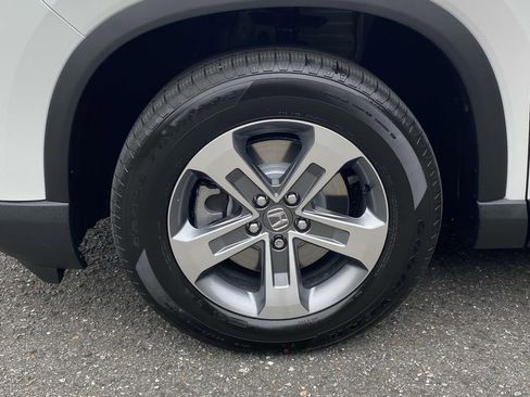 New 2025 Honda Pilot EX-L image 7