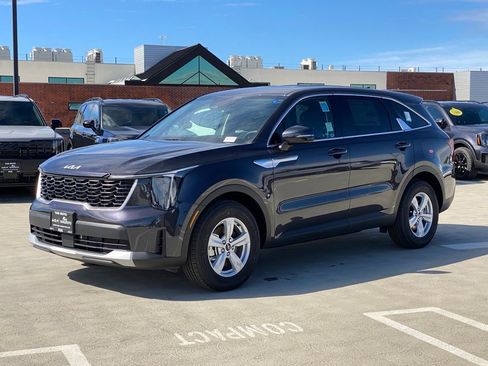New 2026 Kia Sorento LX image 6