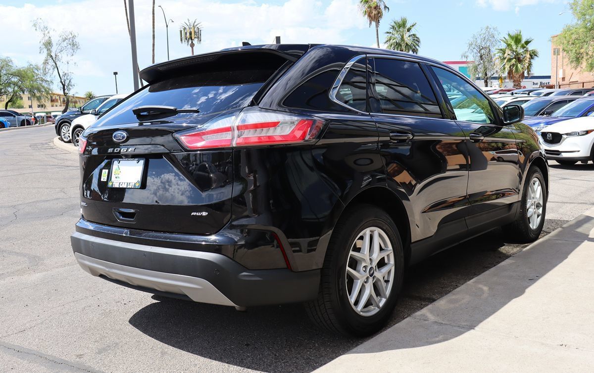 Used 2021 Ford Edge SEL w/ Cargo Accessory Package AWD/4WD image 13