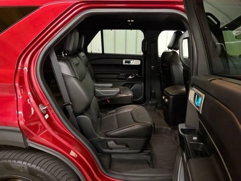 Used 2022 Ford Explorer ST w/ Equipment Group 401A AWD/4WD image 15
