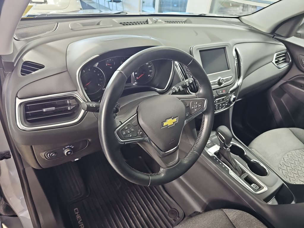 Used 2024 Chevrolet Equinox LT AWD/4WD image 21
