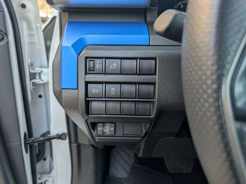 Used 2025 Toyota Tacoma TRD Off-Road image 12