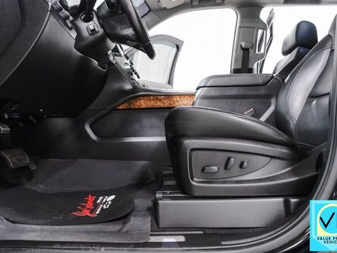 Used 2020 Chevrolet Tahoe Premier image 27