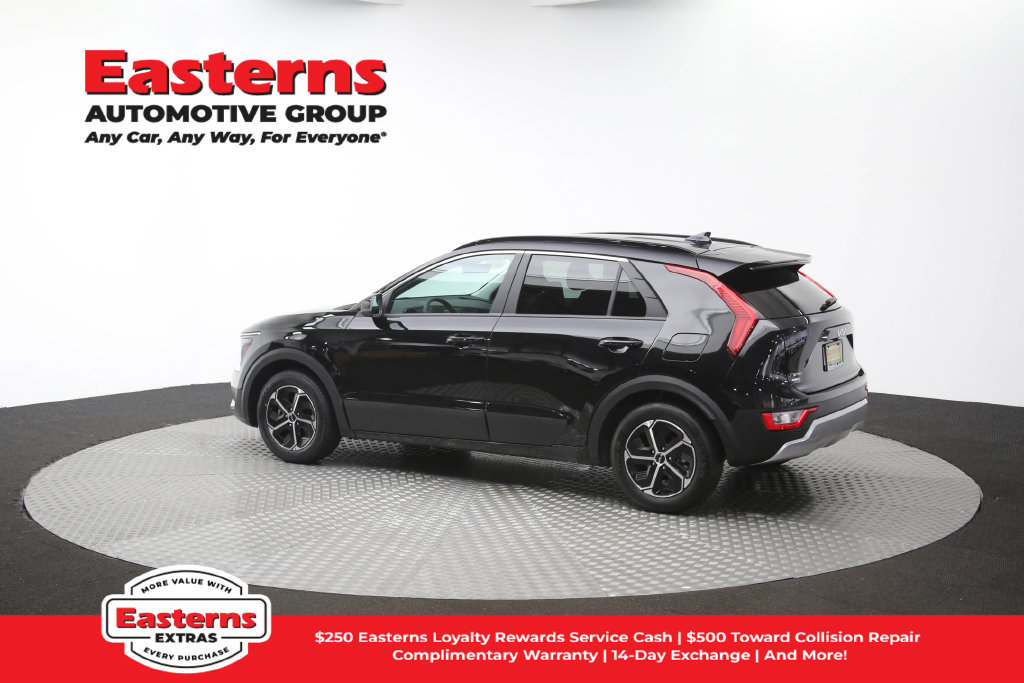Used 2024 Kia Niro LX FWD image 62