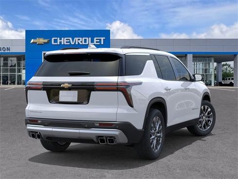 New 2026 Chevrolet Traverse LT w/ Sun and Wheel Package image 4