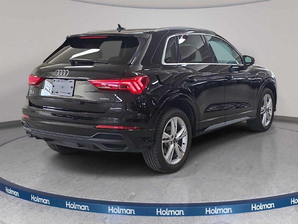 Used 2024 Audi Q3 2.0T Premium AWD/4WD image 7