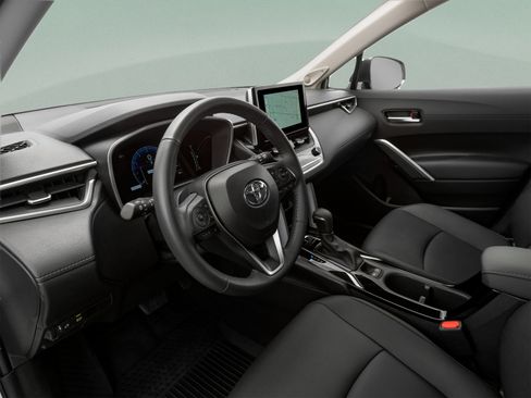 Used 2023 Toyota Corolla Cross LE w/ Moonroof Package AWD/4WD image 41