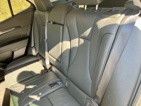 Used 2023 Buick Envision Essence image 20