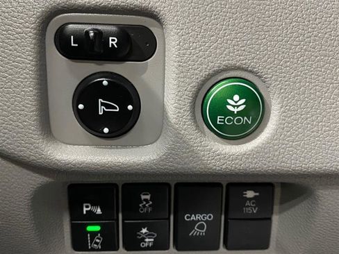 Used 2017 Honda Ridgeline RTL-E image 22