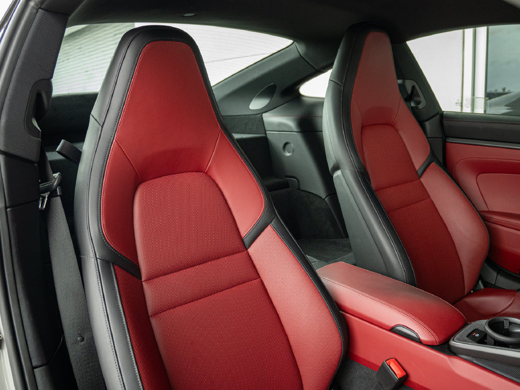 Certified 2025 Porsche 911 Carrera S RWD image 29