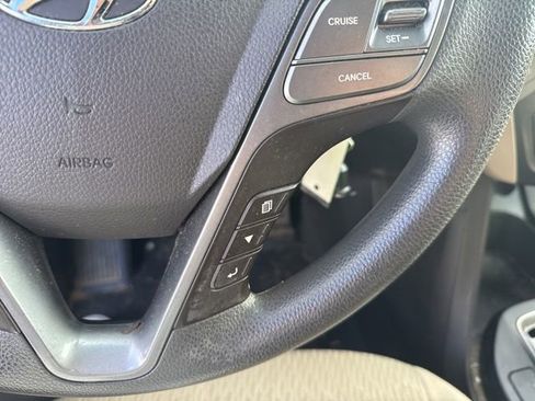 Used 2018 Hyundai Santa Fe SE w/ Cargo Package image 32