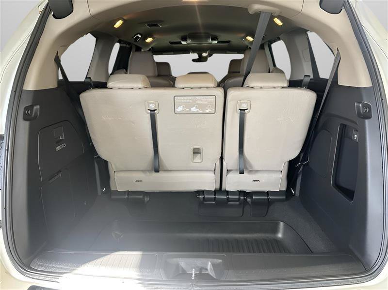 Used 2018 Honda Odyssey Elite image 25
