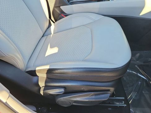 Certified 2022 Jeep Compass Latitude image 19