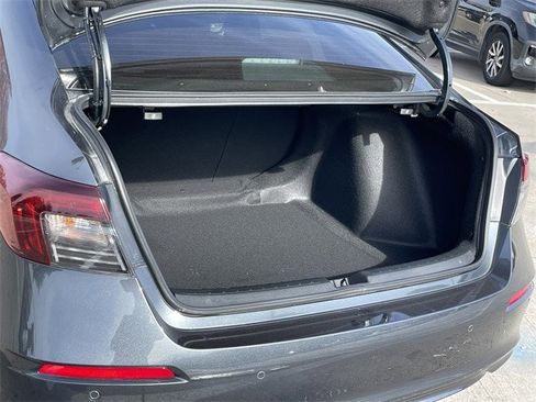 Certified 2025 Honda Civic Sport image 30