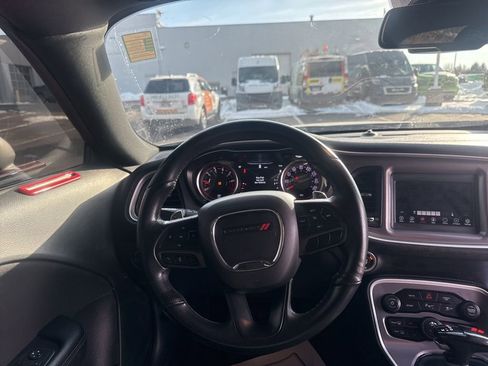 Used 2022 Dodge Challenger GT image 51