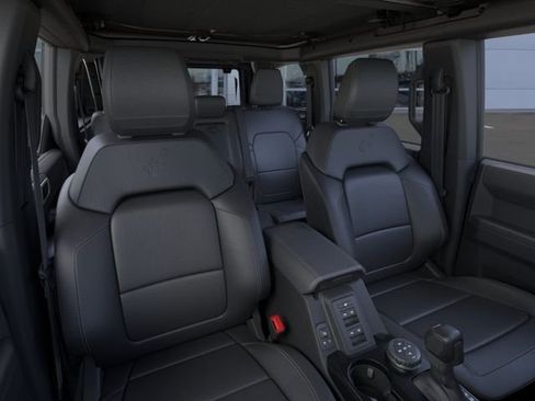 New 2026 Ford Bronco Badlands AWD/4WD image 10