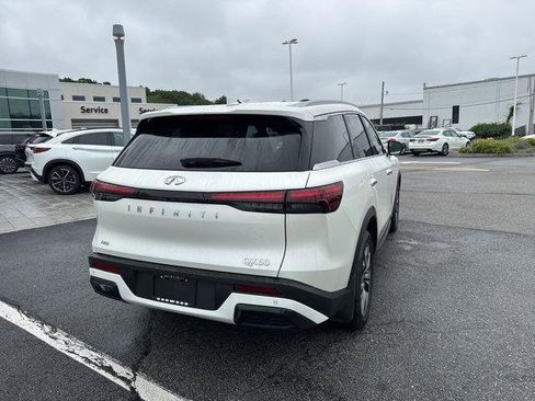 Certified 2025 INFINITI QX60 Luxe image 4