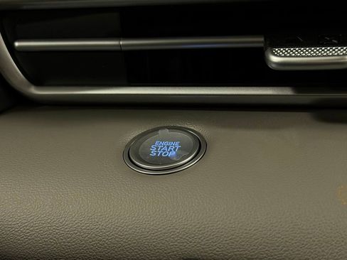 Certified 2026 Hyundai Elantra Sport image 21