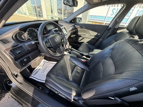 Used 2017 Honda Accord EX-L image 15