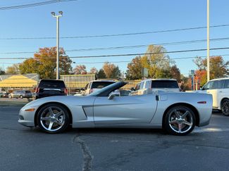Used 2007 Chevrolet Corvette Convertible w/ Preferred Equipment Group video 2