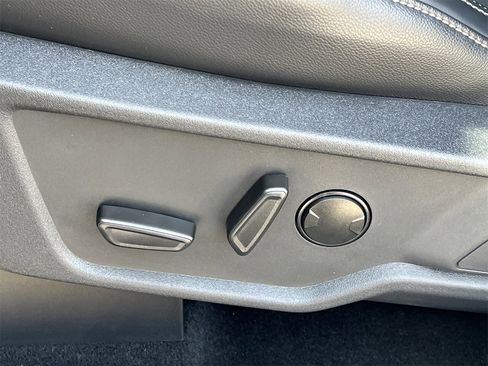 New 2025 Ford Bronco Outer Banks image 18