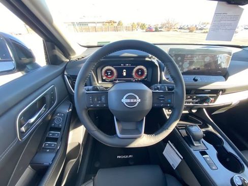 New 2026 Nissan Rogue Platinum w/ Platinum Premium Package AWD/4WD image 15