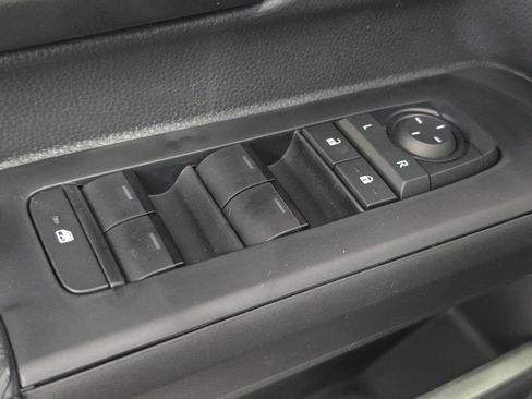 New 2026 Toyota Tacoma SR5 AWD/4WD image 25