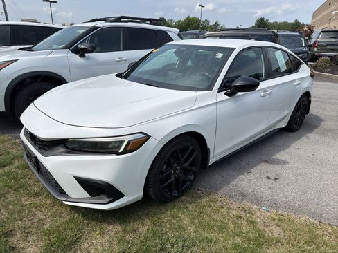 Used 2024 Honda Civic Sport image 4