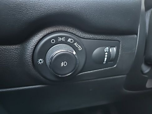 Used 2021 Dodge Durango Citadel image 45