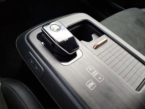 Certified 2023 Nissan Ariya AWD image 25