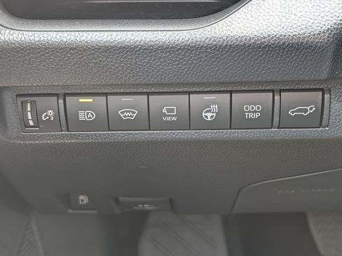 Used 2023 Toyota RAV4 XSE AWD/4WD image 26