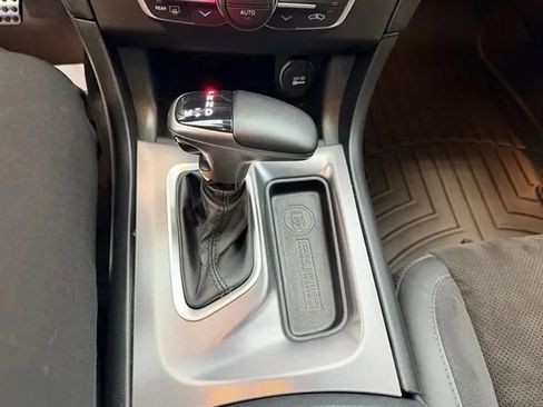 Used 2022 Dodge Charger Scat Pack w/ Plus Group RWD image 39