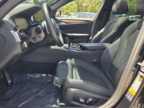 Certified 2023 BMW 540i xDrive w/ M Sport Package AWD/4WD image 10