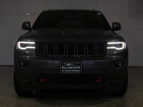 Used 2021 Jeep Grand Cherokee Trailhawk w/ Premium Lighting Group AWD/4WD image 19