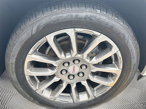 Used 2023 GMC Acadia Denali w/ Denali Ultimate Package image 35