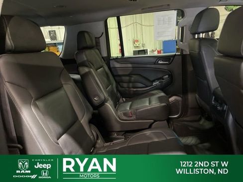 Used 2017 GMC Yukon XL SLT image 36