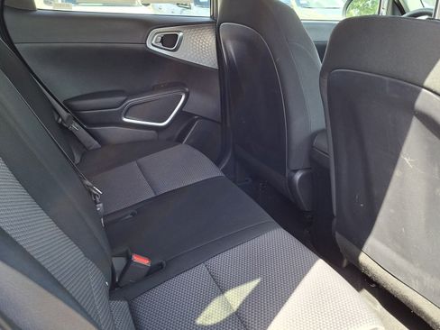 Used 2023 Kia Soul LX w/ Option Group 015 FWD image 21