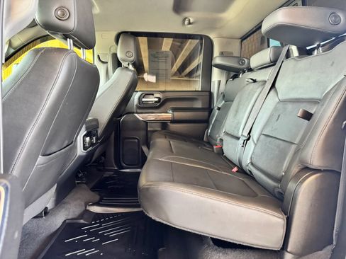 Used 2020 Chevrolet Silverado 2500 LTZ w/ LTZ Convenience Package AWD/4WD image 21