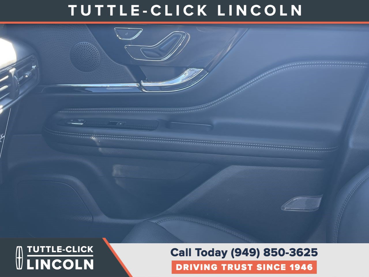 New 2025 Lincoln Corsair Grand Touring w/ Equipment Group 301A AWD/4WD image 21