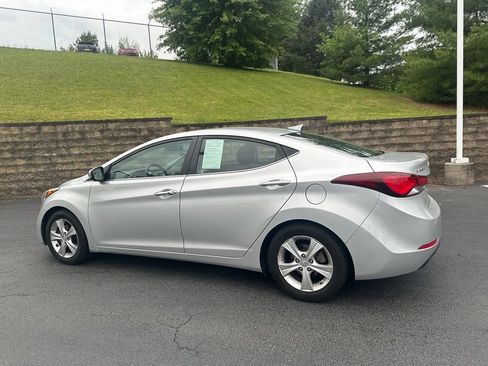 Used 2016 Hyundai Elantra Value Edition FWD image 6