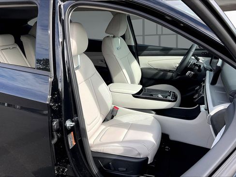 New 2026 Hyundai Tucson Limited FWD image 11