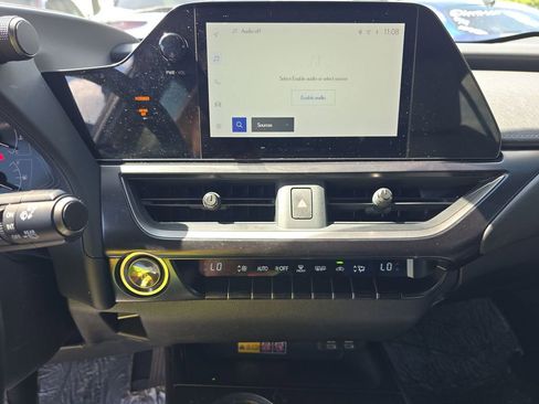 Used 2024 Lexus UX 250h FWD w/ Premium Package image 5