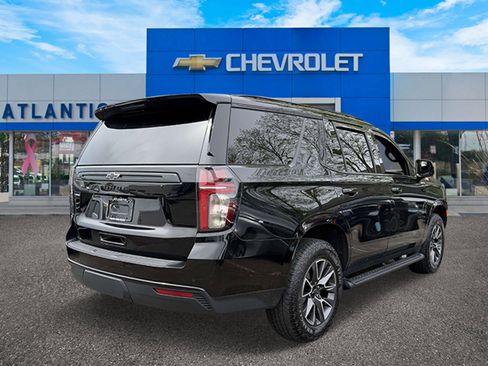 Certified 2023 Chevrolet Tahoe Z71 w/ Luxury Package AWD/4WD image 5