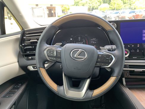 Used 2025 Lexus RX 350 Premium Plus FWD image 18
