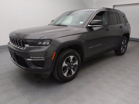 Used 2024 Jeep Grand Cherokee Limited 4xe AWD/4WD image 2