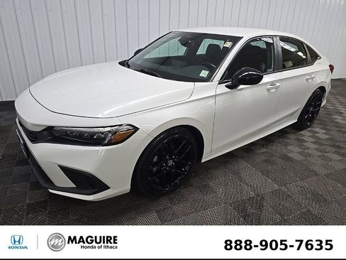 Used 2023 Honda Civic Sport image 9