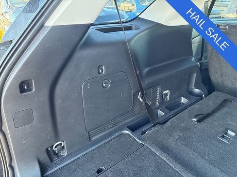 Used 2025 Ford Explorer Active AWD/4WD image 43