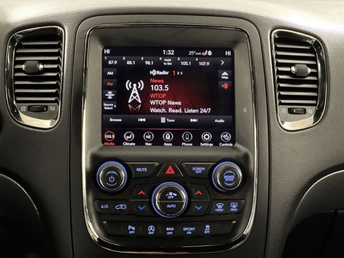 Used 2020 Dodge Durango GT image 17