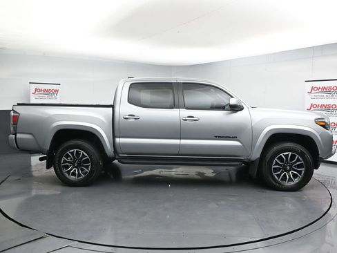 Used 2023 Toyota Tacoma TRD Sport AWD/4WD image 9